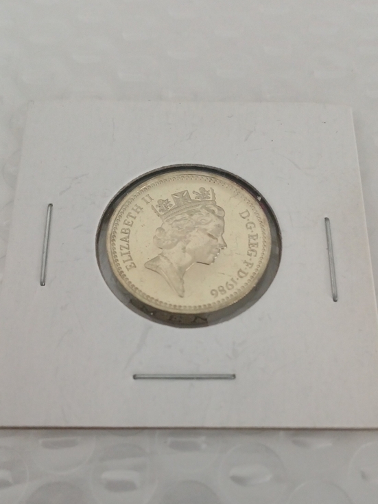 Other - Queen Elizabeth II Collect Token Coin.
